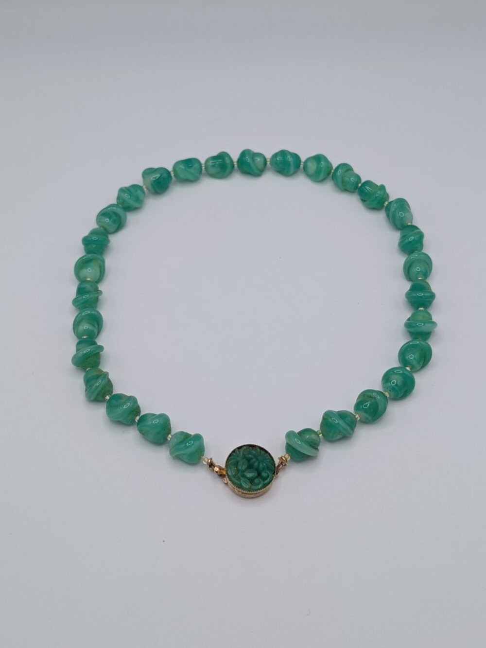 Vintage 1940s Chinese Export Peking Jade Glass Flower Box Clasp Necklace 15” - Picture 3 of 8